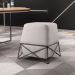 Puff Cast Decorativo Linho Palha Base Metal Grafite