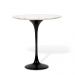 Mesa Saarinen Lateral Oval Espírito Santo 57x38cm - Base Preta