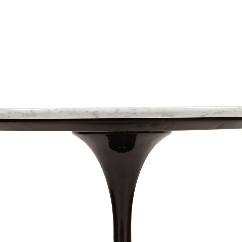 Mesa Saarinen Tulip Jantar Carrara 137cm Base Preta