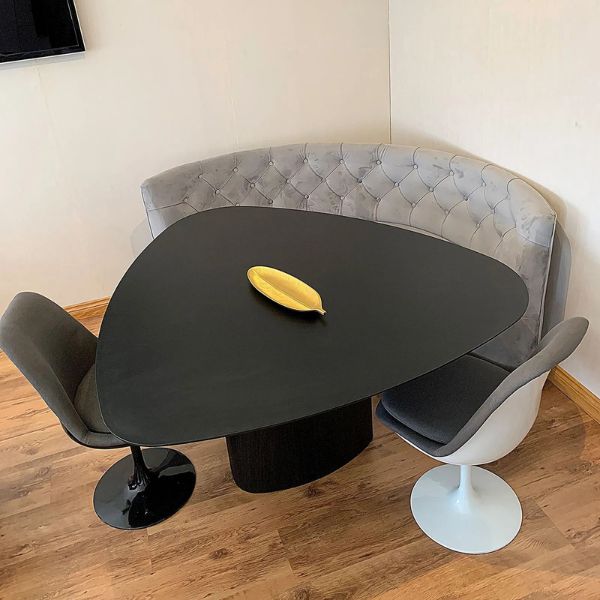Mesa de Jantar Cone orgânica Redonda 120x123 cm Base Ébano Tampo Ébano