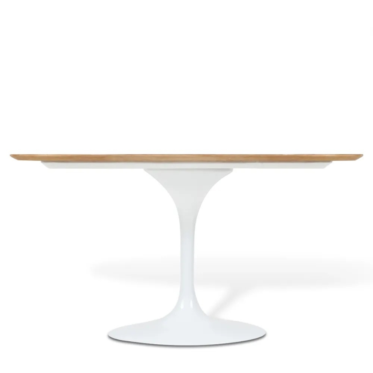 Mesa de Jantar Tulipa Saarinen Oval 137x90 cm Tampo Freijó