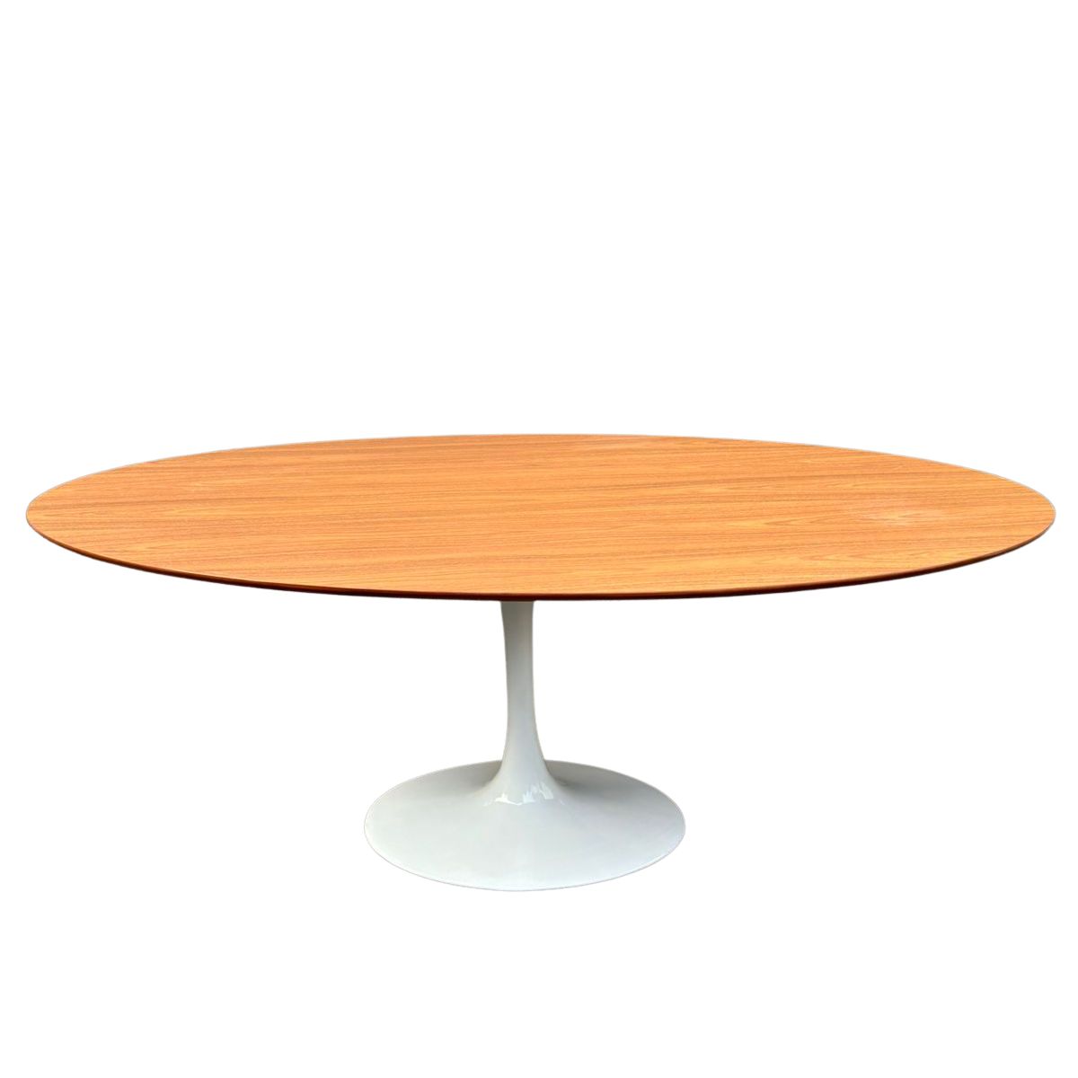 Mesa de Jantar Tulipa Saarinen Oval 244x137 cm Tampo Freijó