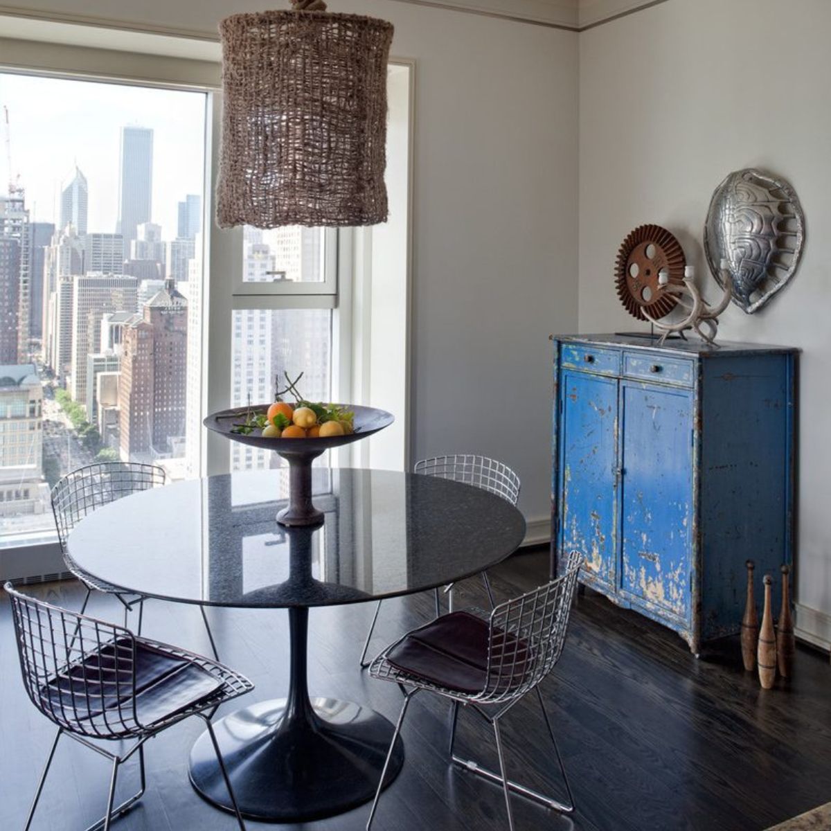 Mesa de Jantar Tulipa Saarinen Redonda 100 cm Mármore São Gabriel