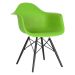 Cadeira Charles Eames Eiffel DAW com pés de madeira preta Verde claro