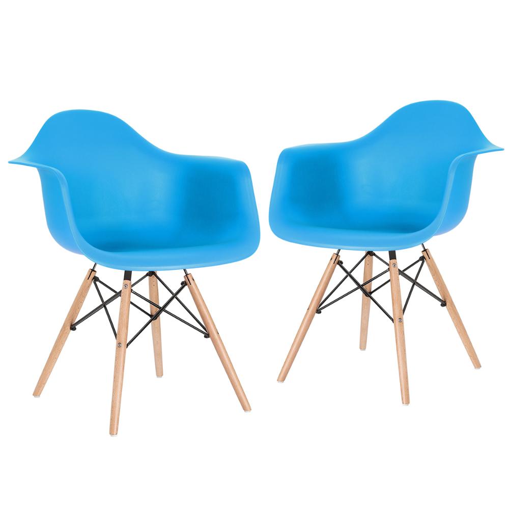 Kit 2 cadeiras Charles Eames Eiffel DAW com braços e pés de madeira clara Azul-céu