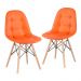 Kit 2 cadeiras estofadas Charles Eames Eiffel Botonê com pés de madeira clara Laranja