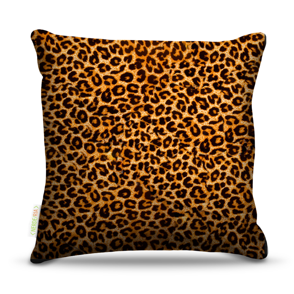 Almofada 45 x 45cm  Nerderia e Lojaria leopardo skin colorido
