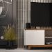 Rack Bancada Flow Tv 55 Polegadas Pés Madeira 2 Portas Prateleira Decoração Retrô Sala Off White/Freijó - Lojas RPM