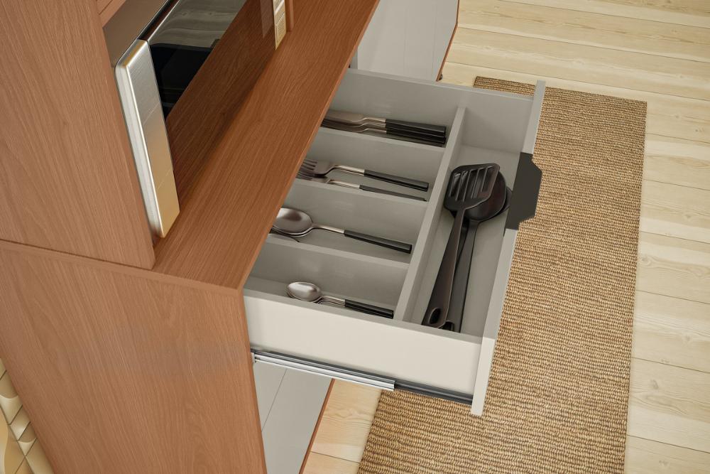 Cozinha Praga 7 Portas 3 Gaveteiros C/ Espaço Para Microondas E Vinhos -  Jequitiba/Off White