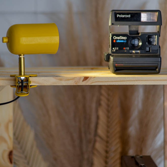 Luminária Presilha com Garra Anne Amarelo