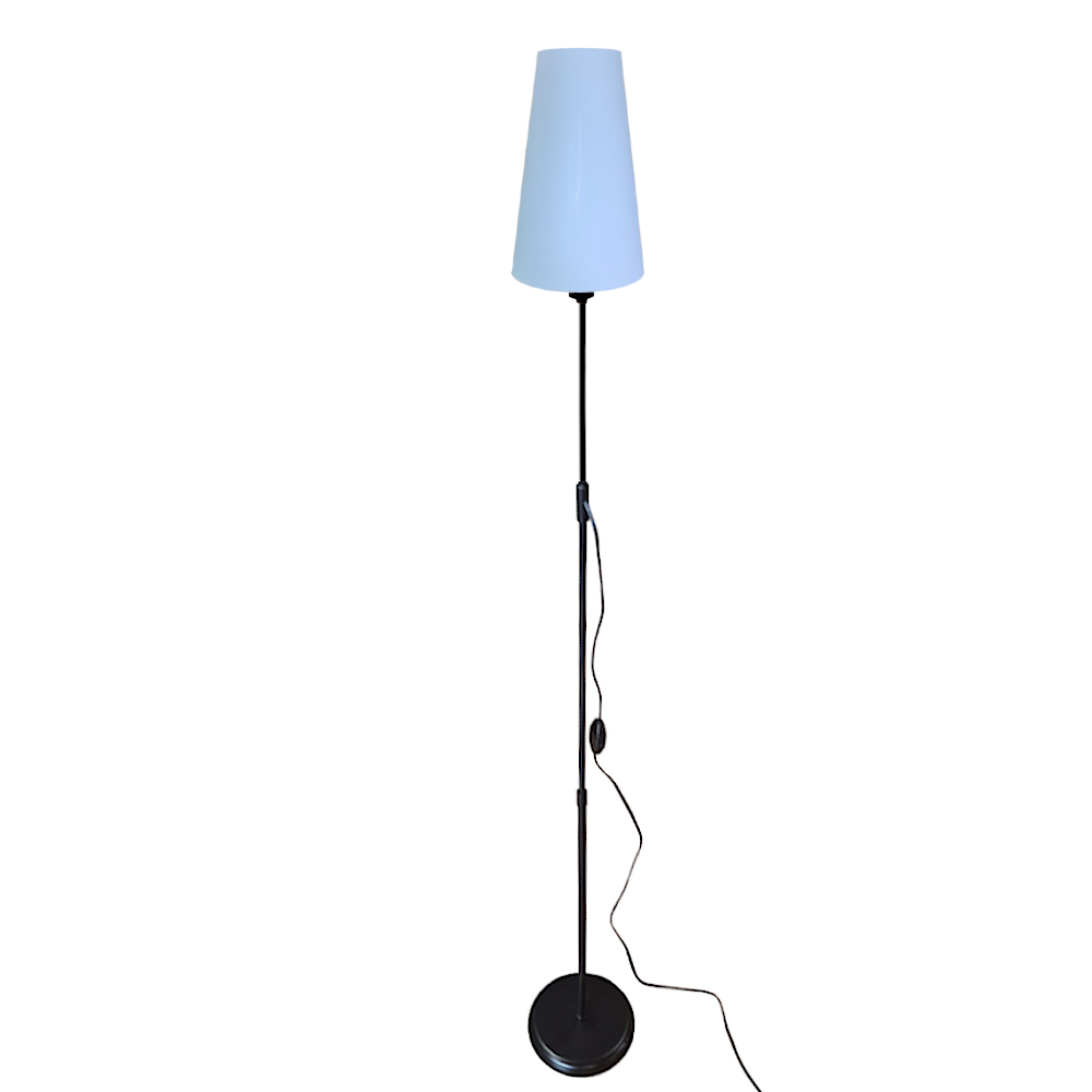 Luminária De Chão Com Cúpula De Tecido Cone - Coluna De Luz - Base Preto Cúpula  Branca