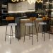 Banqueta Alta Bar Cozinha Sala De Jantar Em Aço Milão L02 Couríssimo Whisky Linho Bege - Lyam Decor