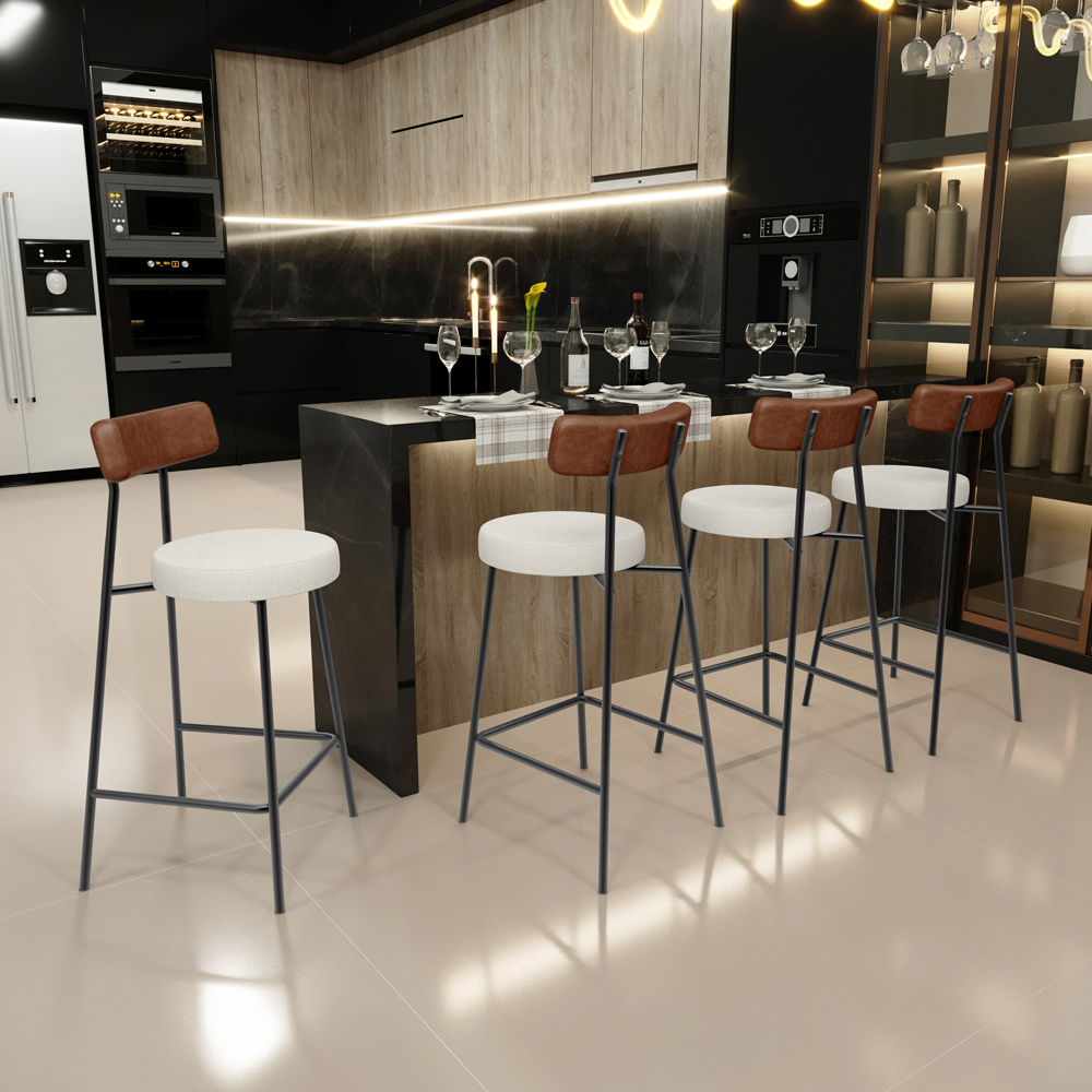 Banqueta Baixa Cozinha Sala Jantar Bancada Milão L02 Couríssimo Marrom Linho Champagne - Lyam Decor