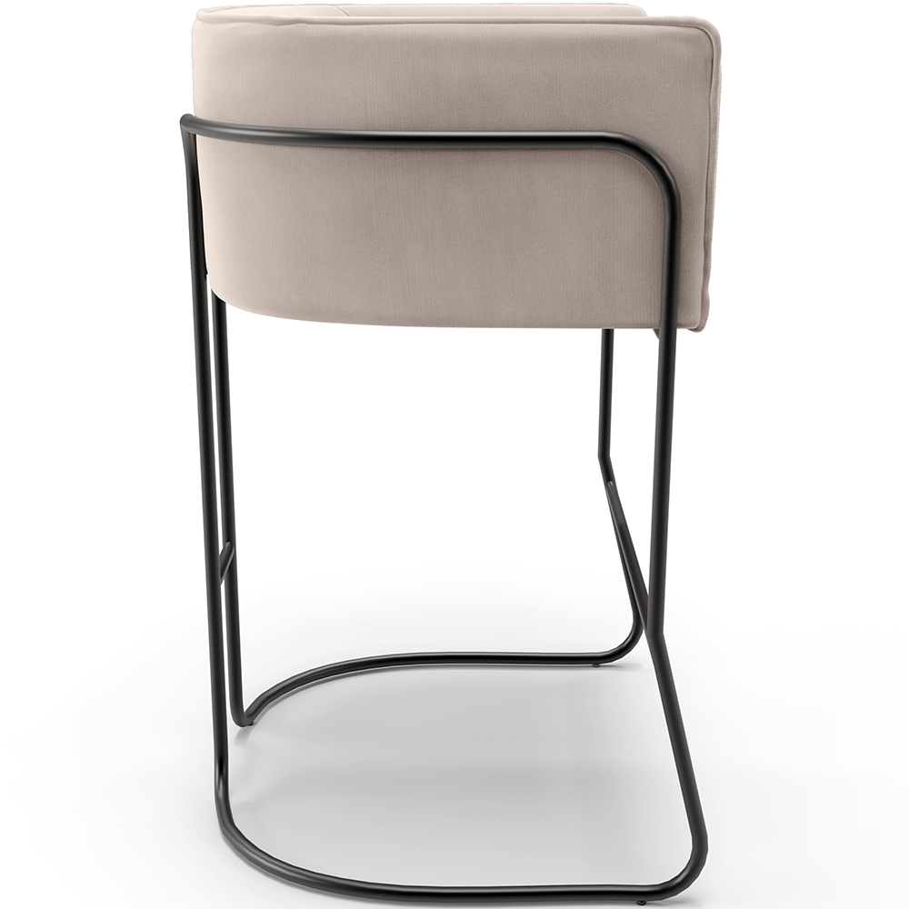 Banqueta Decorativa Fixa Baixa Base de Aço Preto Betina D02 Suede Bege D-309 - Lyam Decor