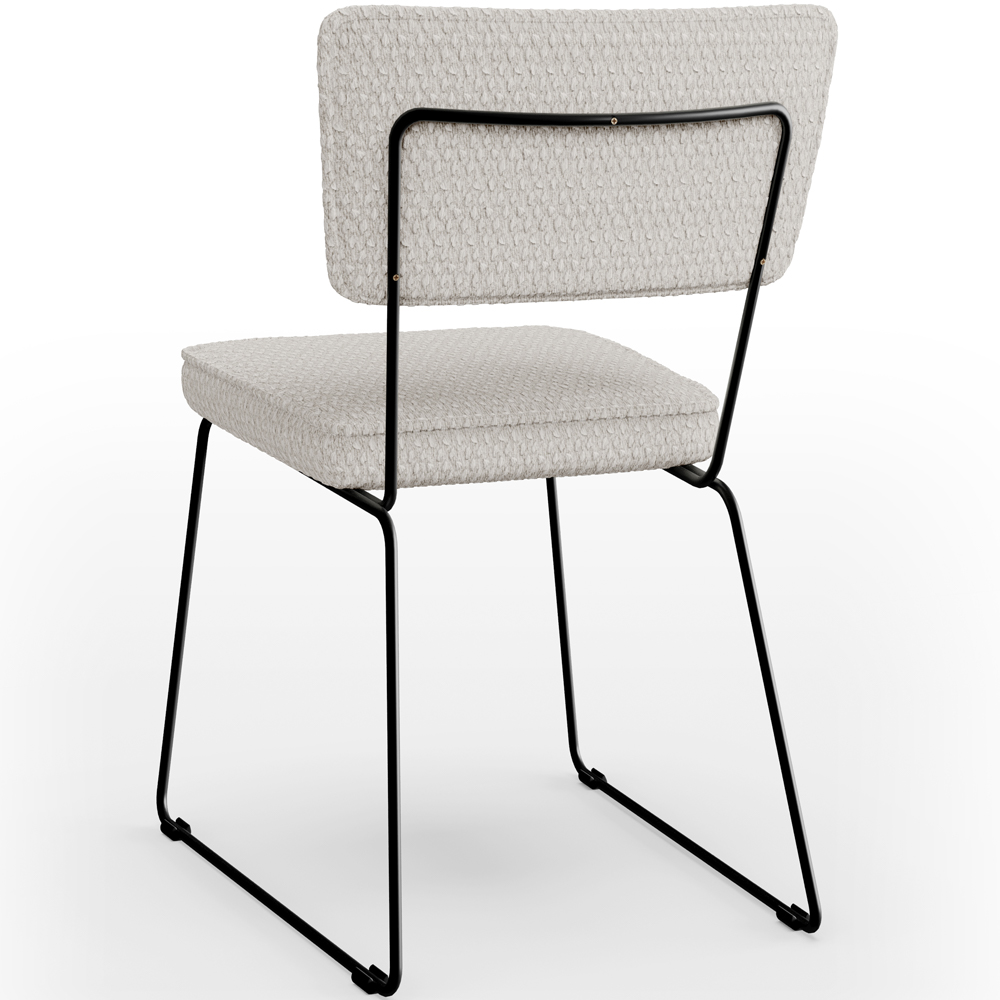 Cadeira Decorativa Estofada Para Sala De Jantar Allana L02 Bouclê Cru - Lyam