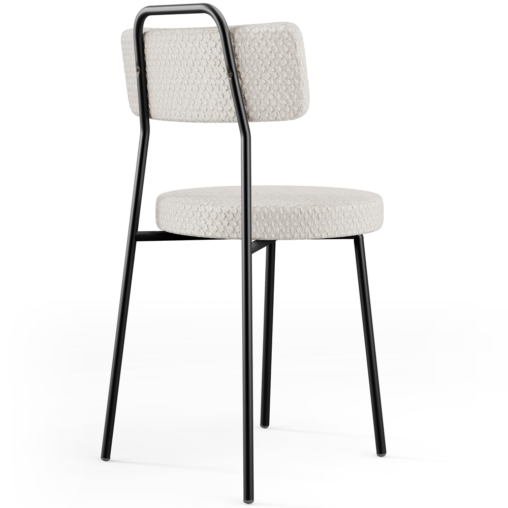 Cadeira Decorativa Estofada Para Sala De Jantar Barcelona L02 Bouclê Cru - Lyam Decor