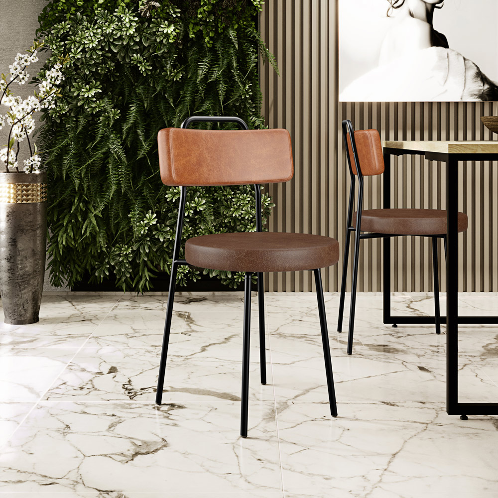 Cadeira Decorativa Estofada Para Sala De Jantar Barcelona L02 Couríssimo Camel Marrom - Lyam