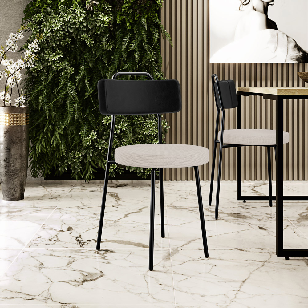 Cadeira Decorativa Estofada Para Sala De Jantar Barcelona L02 Couríssimo Preto Linho Bege - Lyam