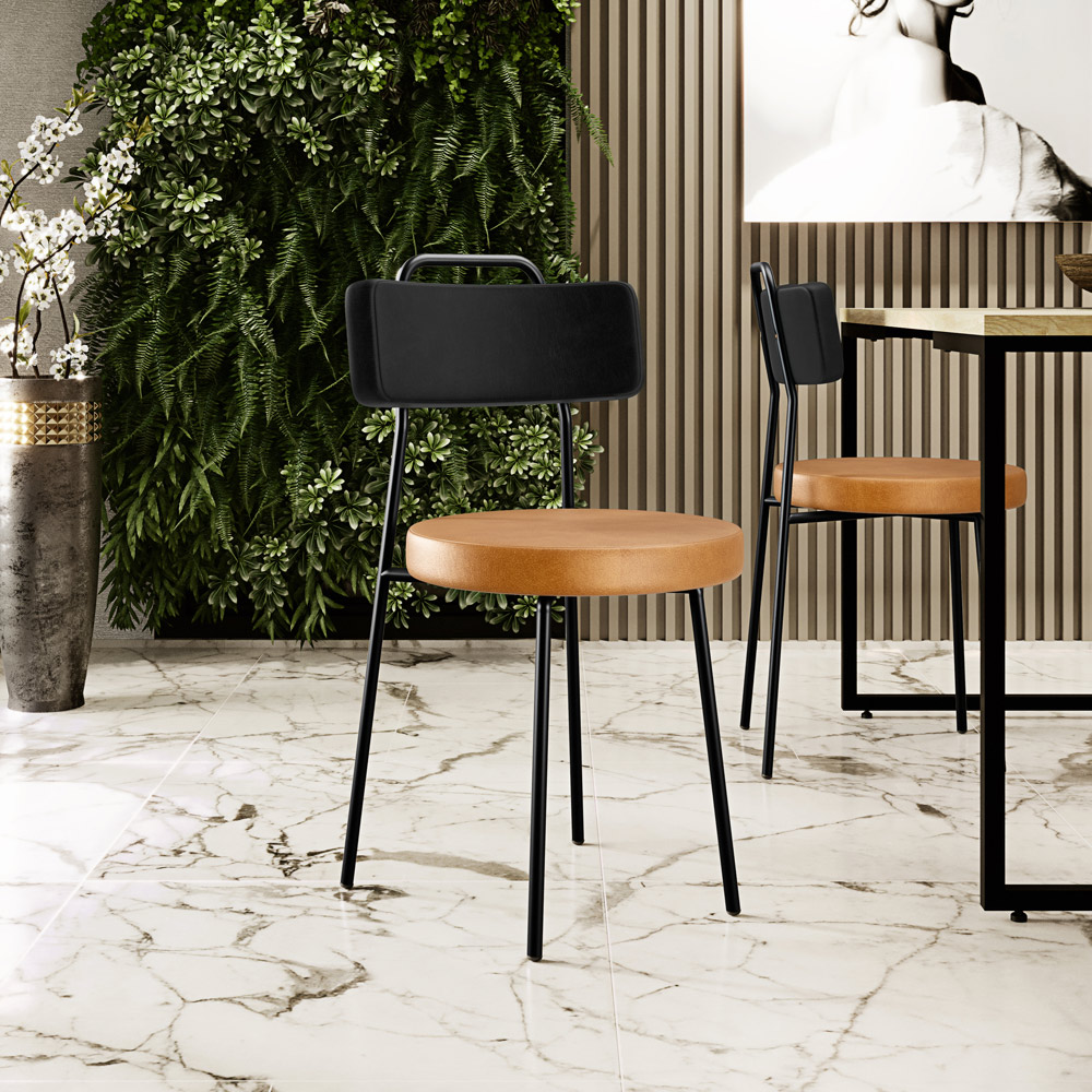 Cadeira Decorativa Estofada Para Sala De Jantar Barcelona L02 Couríssimo Preto Whisky - Lyam