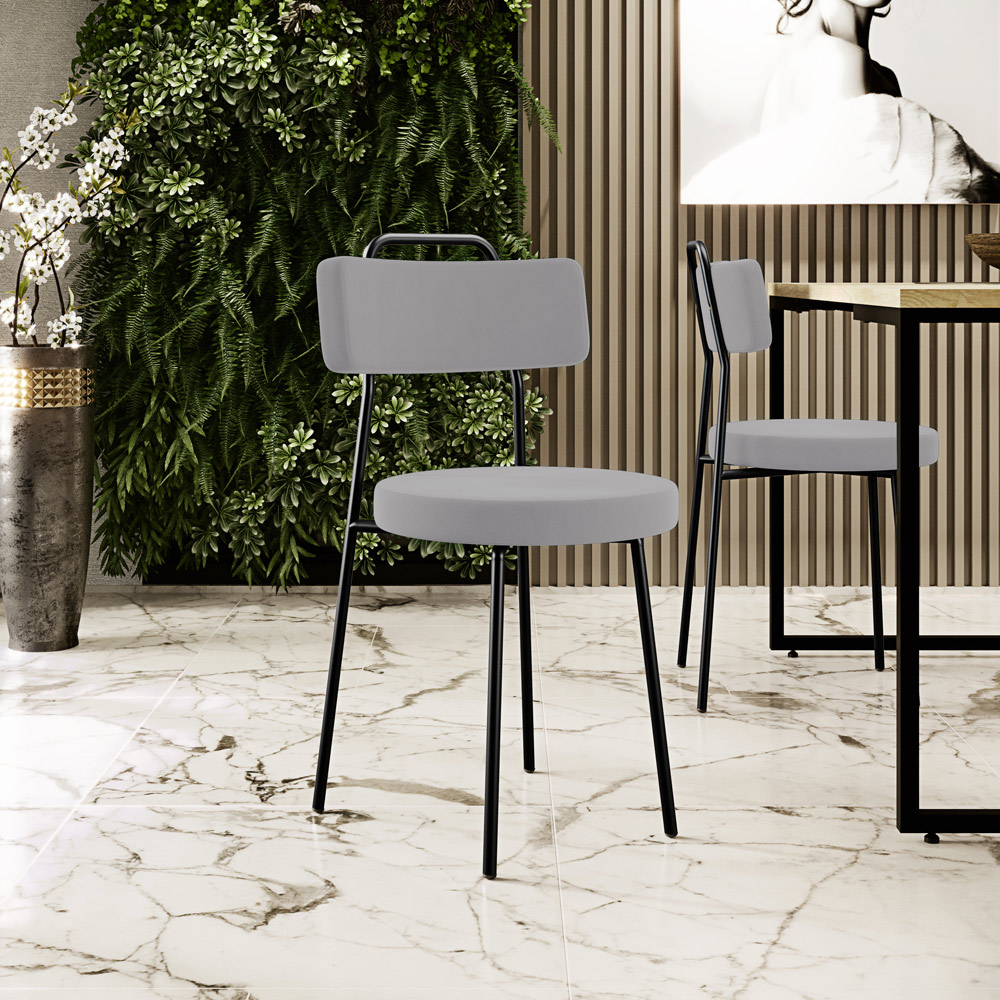 Cadeira Decorativa Estofada Para Sala De Jantar Barcelona L02 Suede Cinza - Lyam Decor