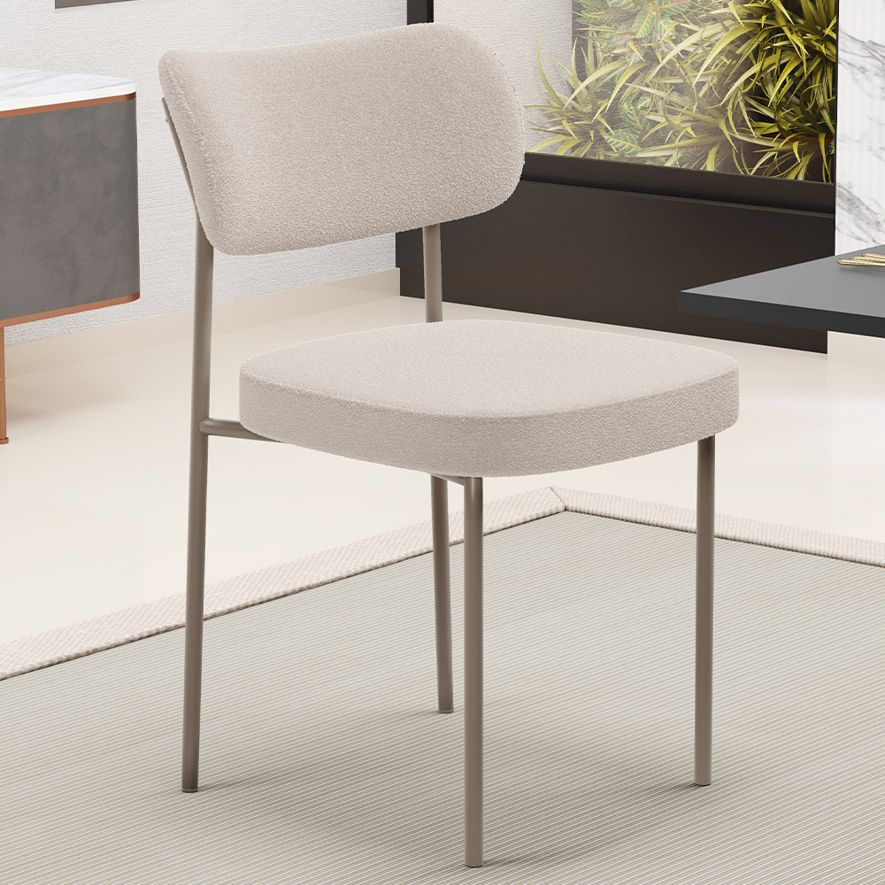 Cadeira Decorativa Sala De Jantar Melina Base Arena L02 Bouclê Creme - Lyam Decor