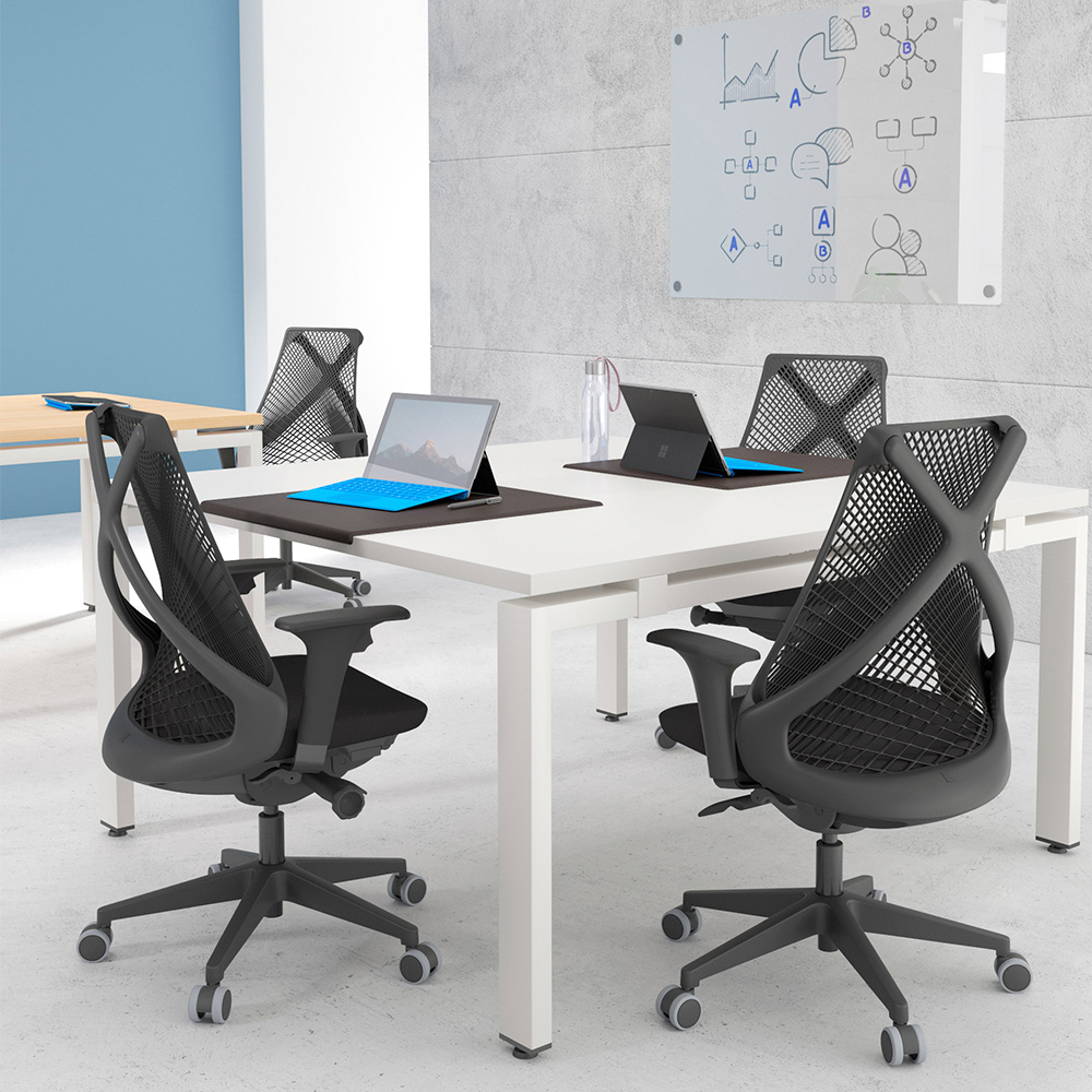 Cadeira de Escritório Presidente Giratória Executiva Ergonômica Kron P03 Crepe Preto - Lyam Decor