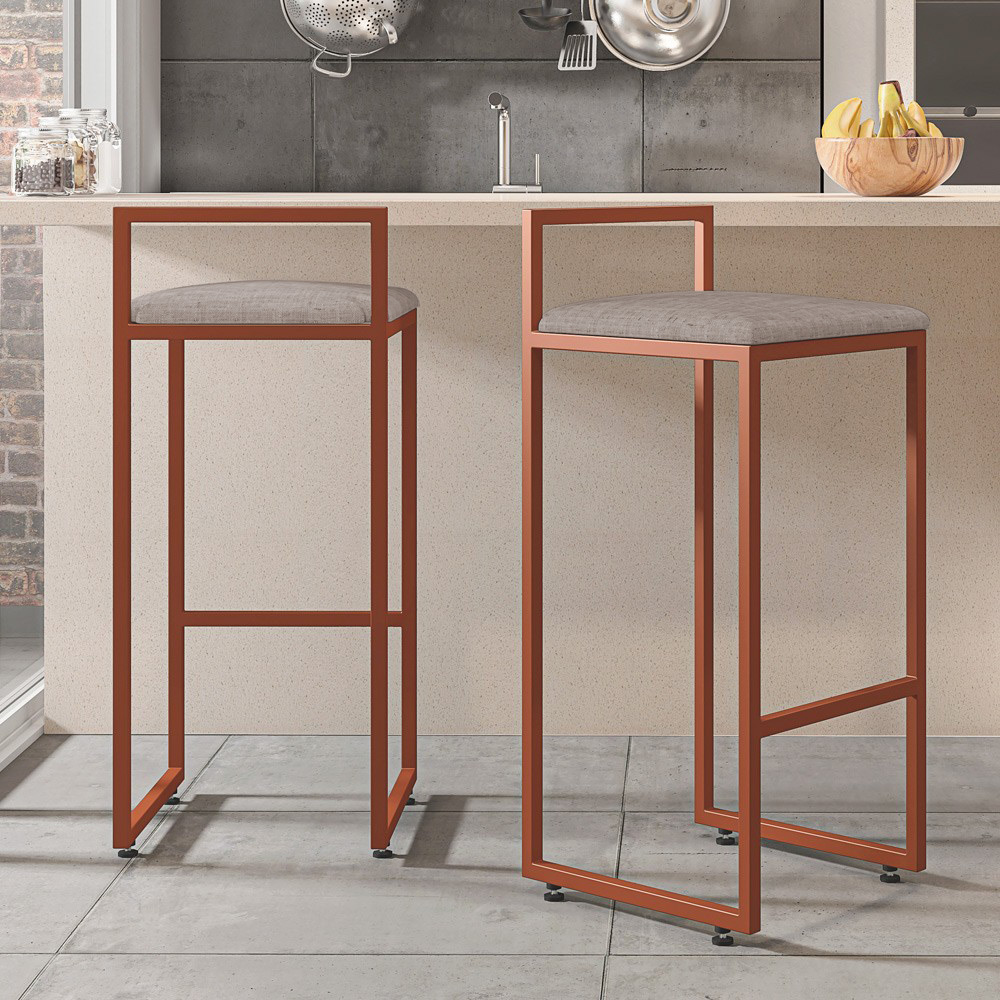 Kit 02 Banquetas Alta Para Cozinha Sala de Jantar Hanna L02 Bronze Linho Bege - Lyam Decor