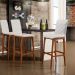 Kit 02 Banquetas Altas Para Cozinha Sala de Jantar Fixa Zoe B04 Bouclê Cru - Lyam Decor