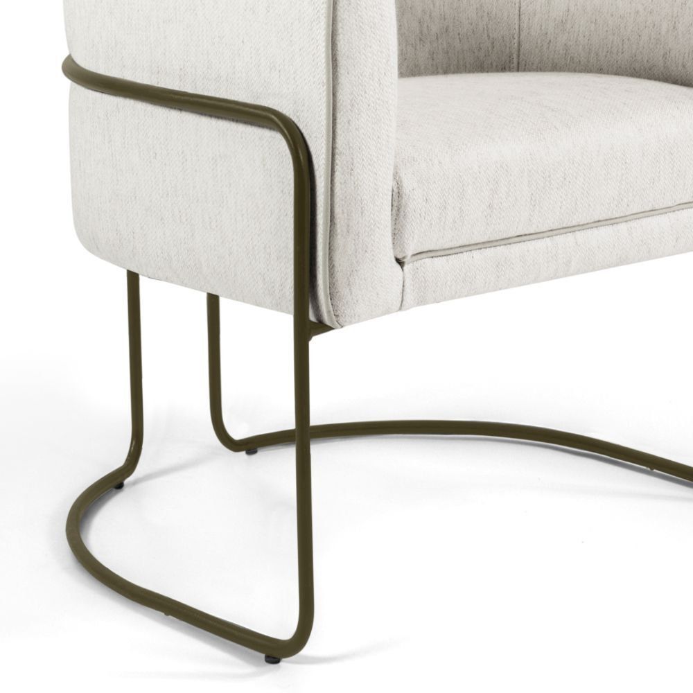 Kit 02 Poltronas Decorativas Fixa Base de Aço Bronze Betina D02 Linho Creme A-48 - Lyam Decor