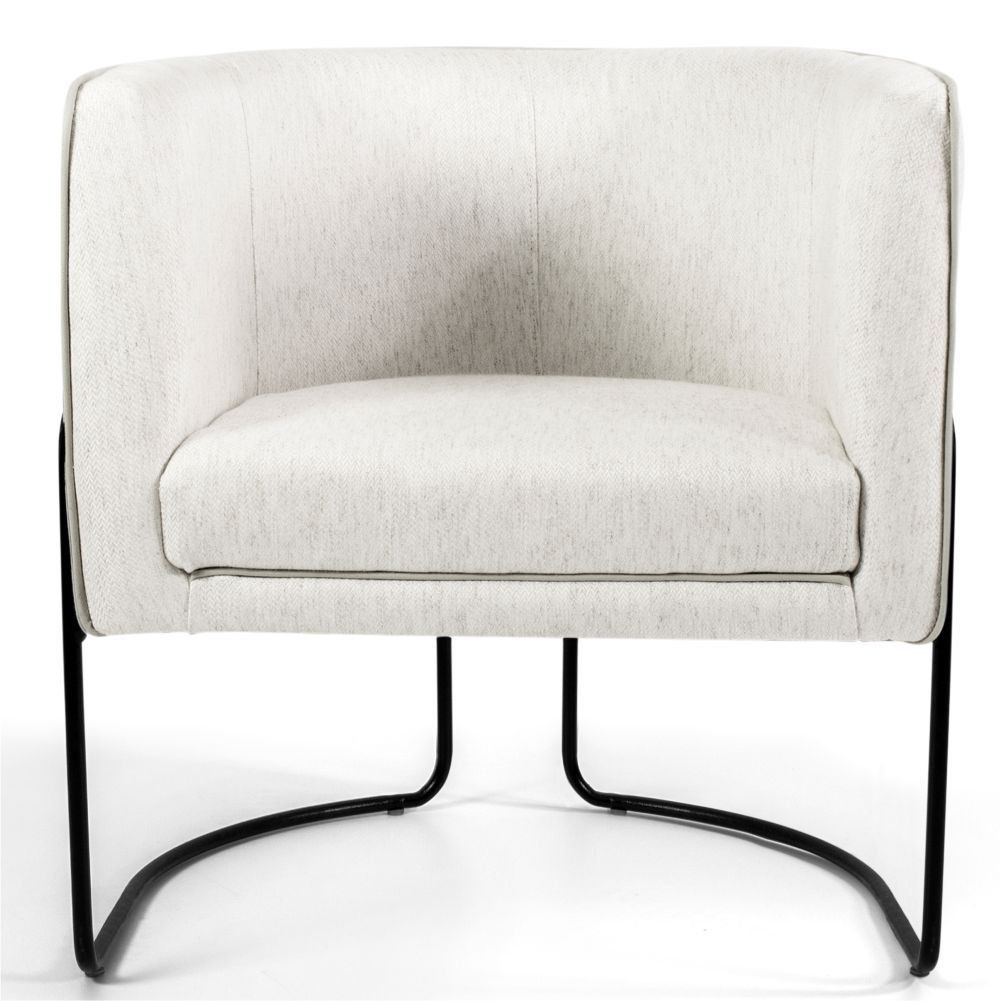 Kit 02 Poltronas Decorativas Fixa Base de Aço Preto Betina D02 Linho Creme A-48 - Lyam Decor
