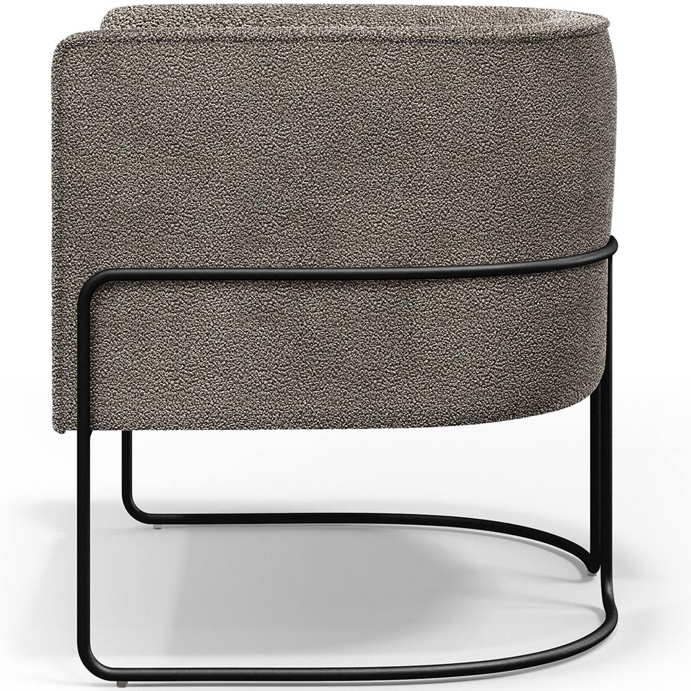 Kit 02 Poltronas Para Sala De Estar Fixa Base Aço Preto Betina D02 Bouclê Bege - Lyam Decor
