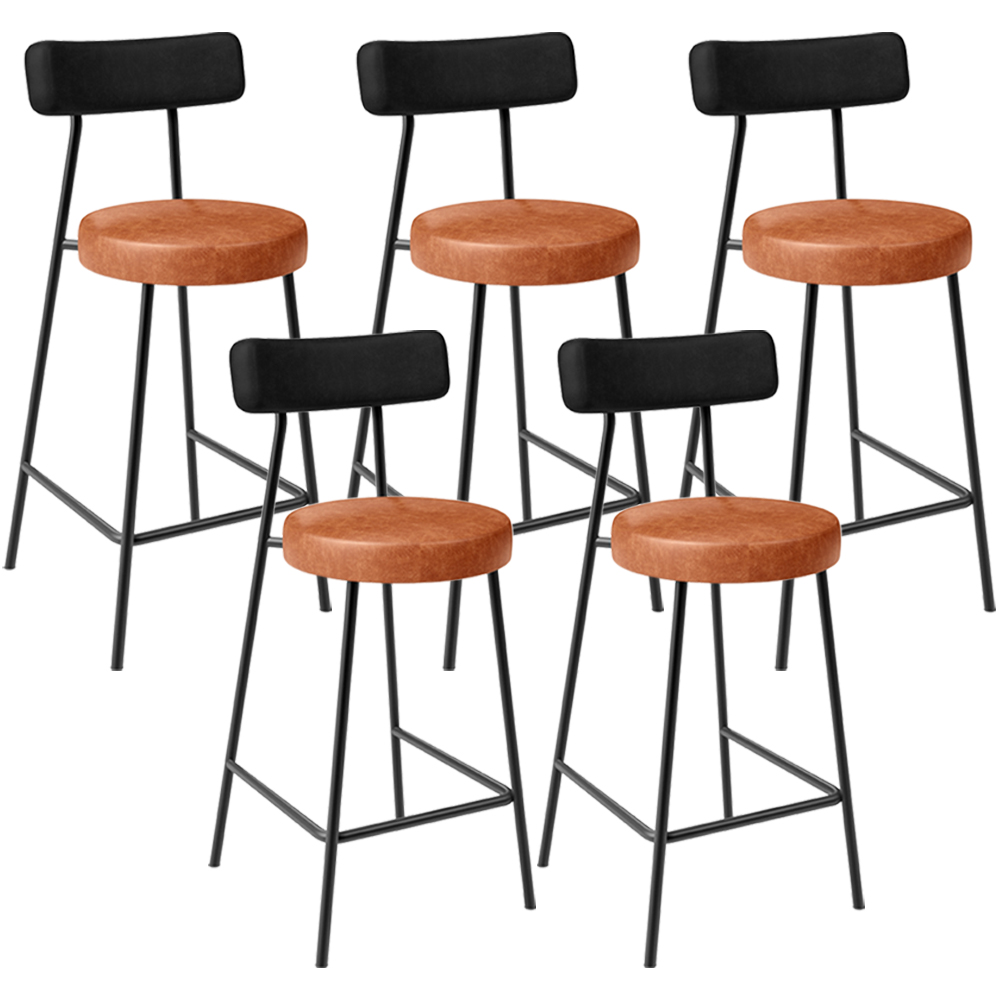 Kit 05 Banquetas Baixa Cozinha Sala Jantar Bancada Milão L02 Couríssimo Preto Camel - Lyam Decor