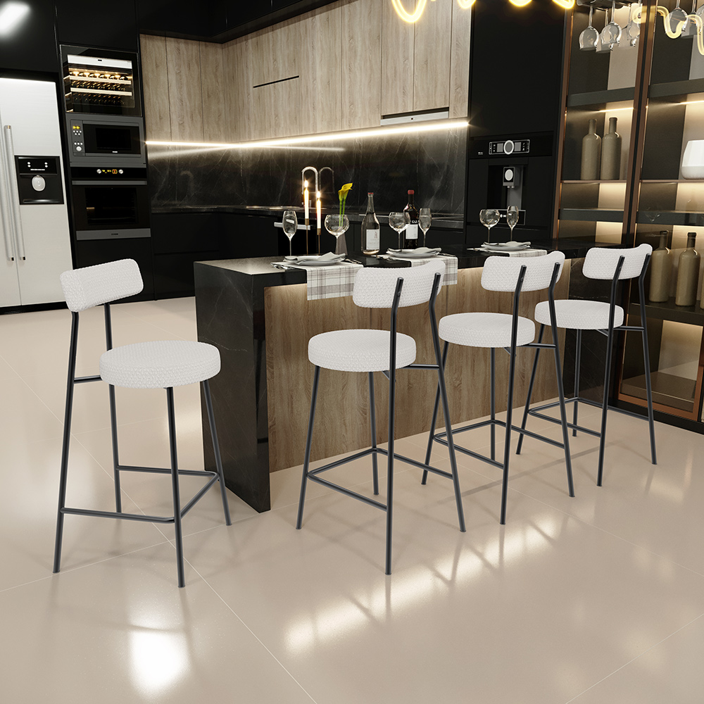 Kit 05 Banquetas Baixa Para Cozinha Sala De Jantar Bar Bancada Milão L02 Bouclê Cru - Lyam Decor