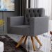 Poltrona Decorativa Giratória Base de Madeira Manu L02 Capitonê Linho Cinza Escuro - Lyam Decor
