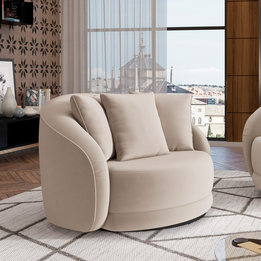 Poltrona Decorativa Para Sala de Estar Base Giratória Witta M03 Veludo Bege - Lyam Decor