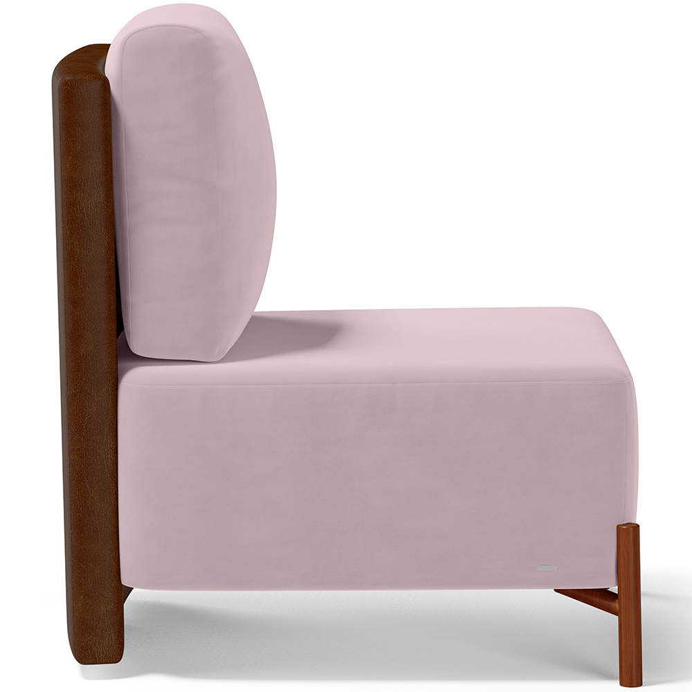 Poltrona Decorativa Sala de Estar Living Pés Madeira Hungria L02 Couríssimo Marrom Suede Rosê - Lyam
