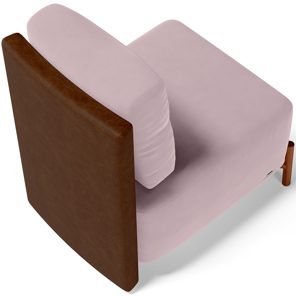 Poltrona Decorativa Sala de Estar Living Pés Madeira Hungria L02 Couríssimo Marrom Suede Rosê - Lyam