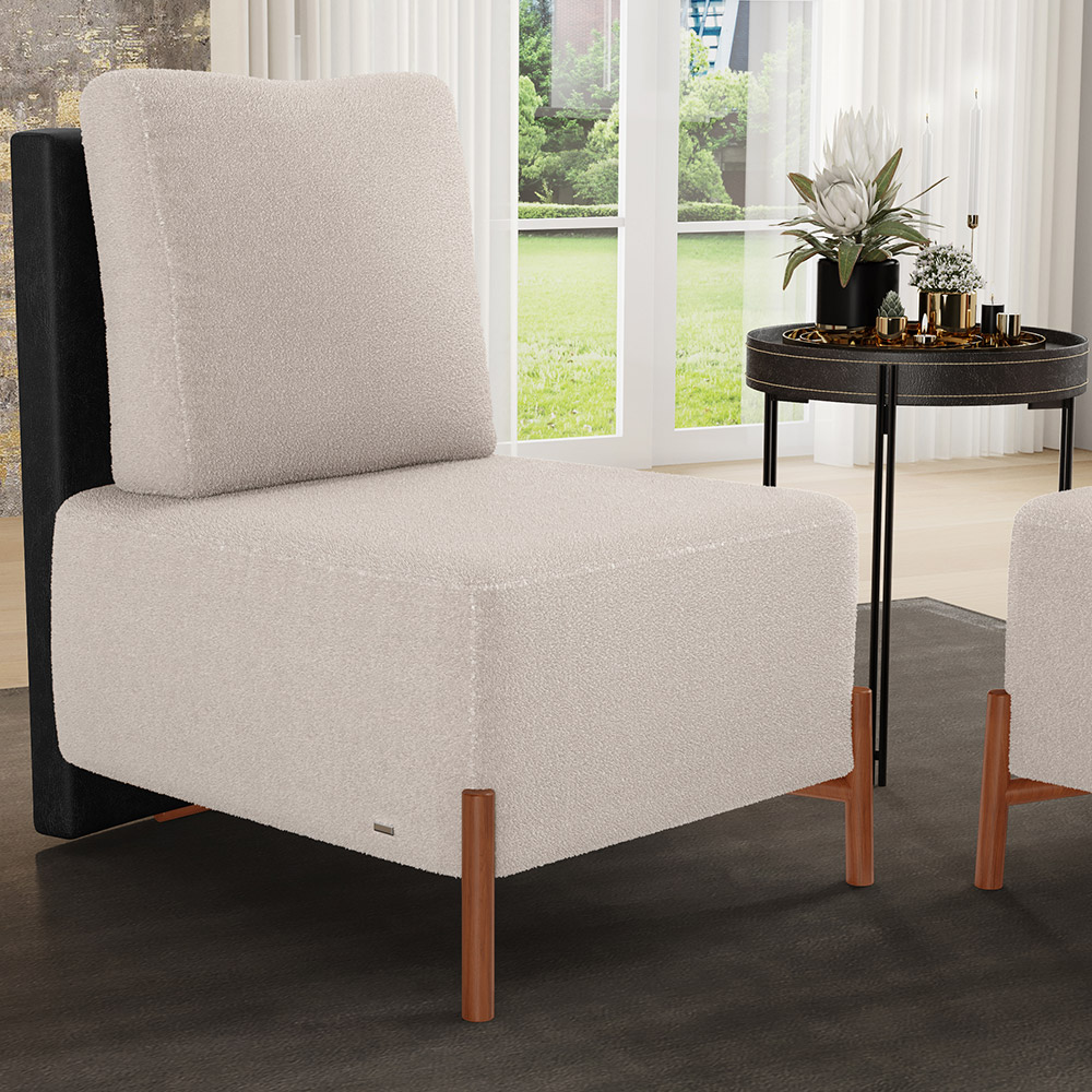 Poltrona Decorativa Sala de Estar Living Pés Madeira Hungria L02 Couríssimo Preto Bouclê Creme - Lyam