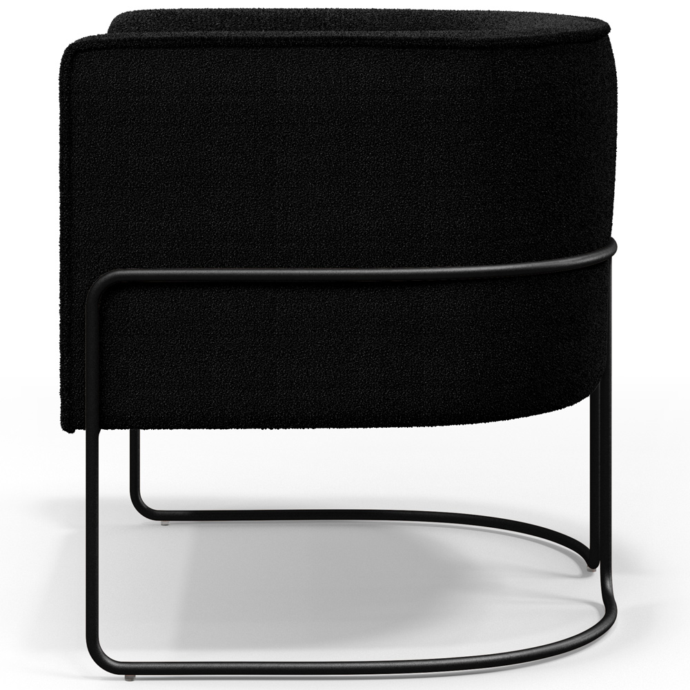Poltrona Para Sala De Estar Decorativa Fixa Base Aço Preto Betina D02 Bouclê Preto - Lyam Decor