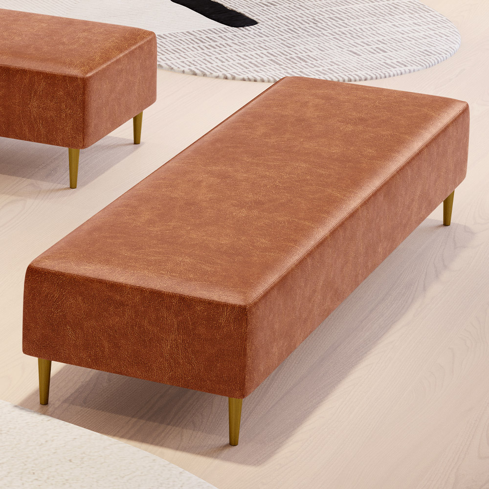 Puff Decorativo Sala de Estar Bali W01 Pés Palito 210x60cm Couríssimo Camel - Lyam Decor
