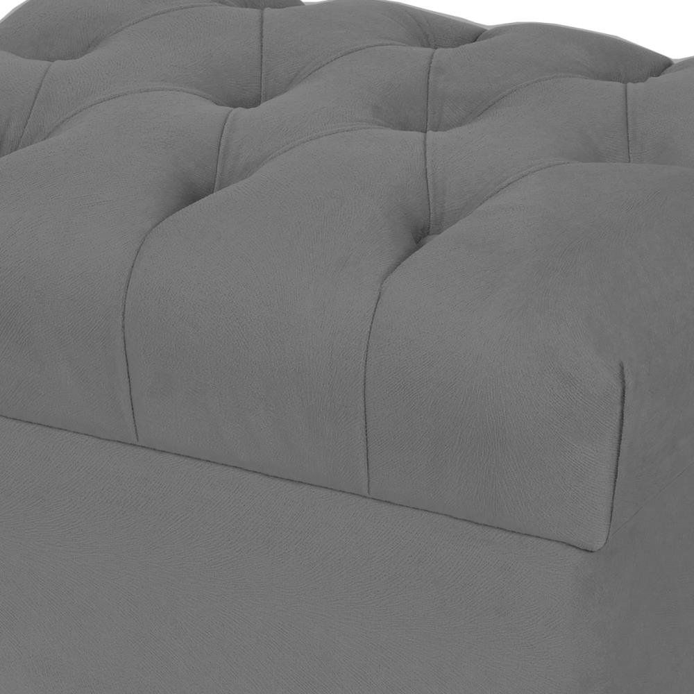 Puff París Luis Xv L02 Capitone Suede Cinza Pés Madeira - Lyam Decor