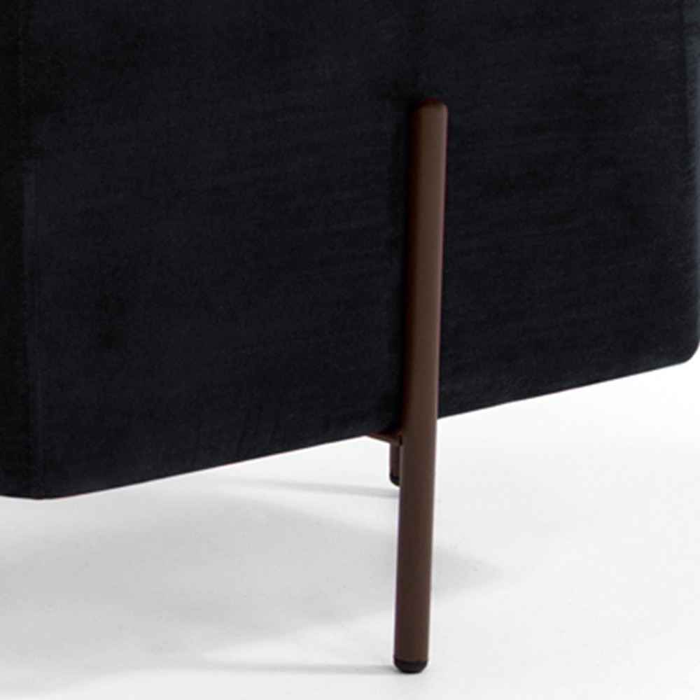 Puff Quadrado Decorativo Status 45x45 D02 Pés de Aço Veludo Preto C-300 - Lyam Decor