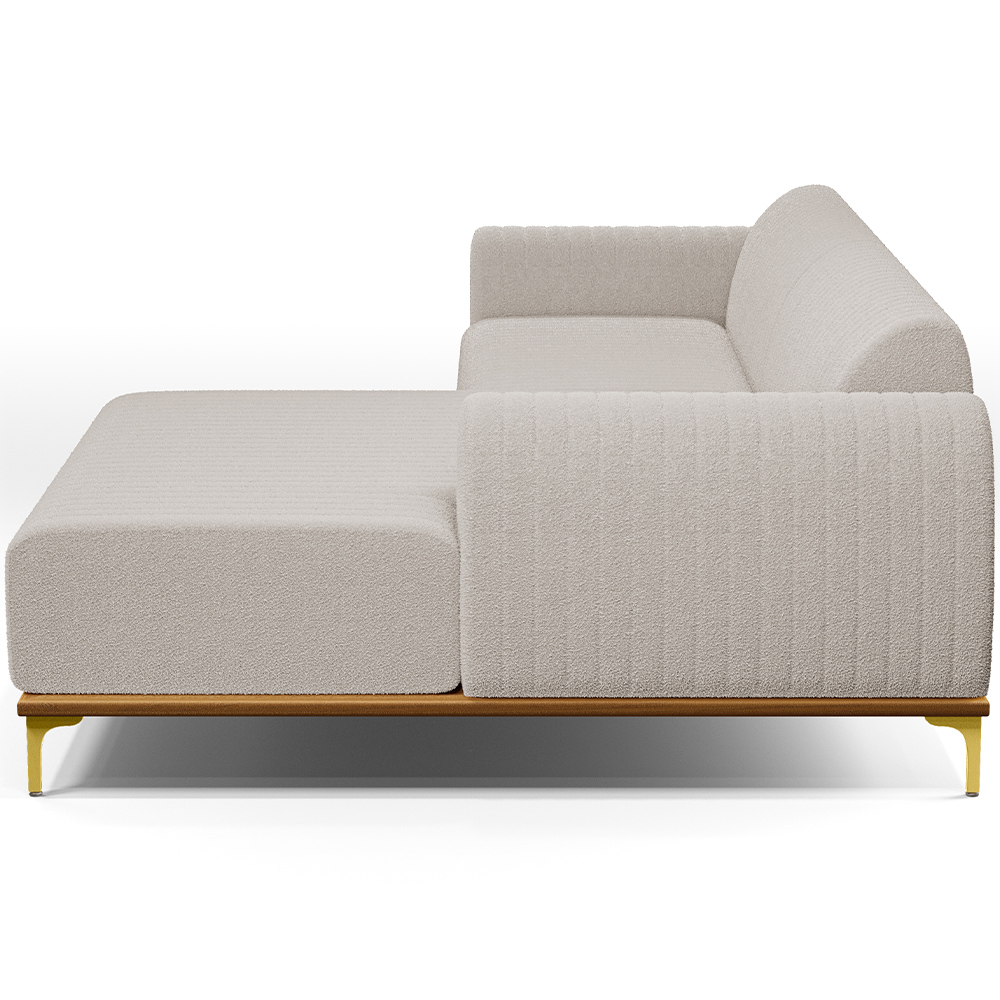Sofá 3 Lugares com Chaise Direito Para Sala de Estar Molino 245cm D02 Base Castanho Pés D'ouro Bouclê Creme C-54 - Lyam Decor