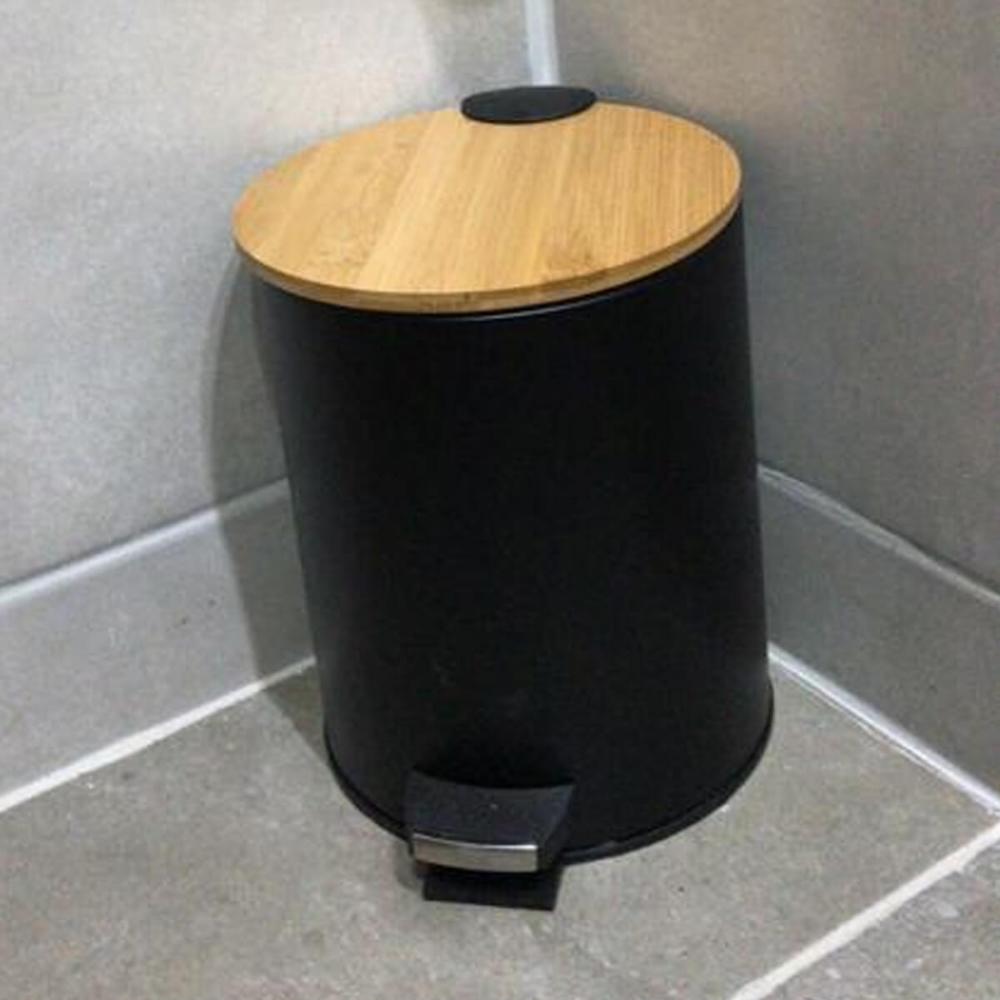 2 Lixeiras Redondas de Metal com Pedal 5L Tampa de Bambu Lyor Preta e Branca Balde Banheiro