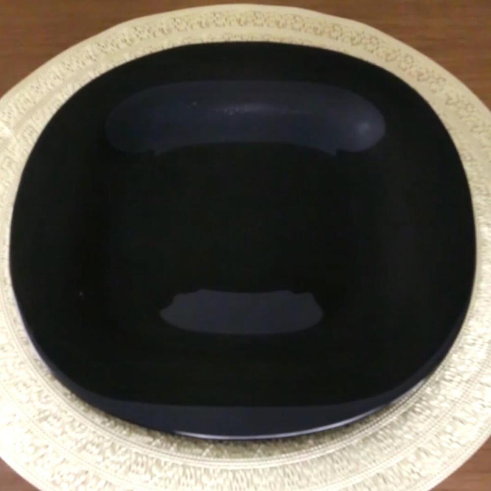 Prato Raso de Vidro Opalino 27cm Carine Black Lyor Quadrado