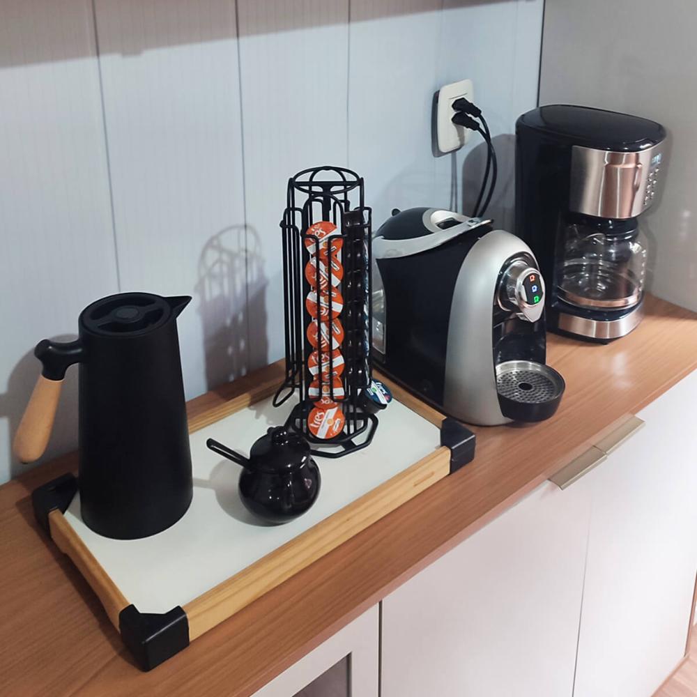 Suporte Giratório Porta 28 Cápsulas de Café Três Corações 15x35cm Aço Preto Organizador Bancada