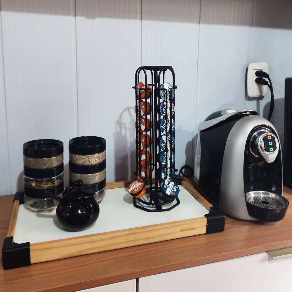 Suporte Giratório Porta 28 Cápsulas de Café Três Corações 15x35cm Aço Preto Organizador Bancada