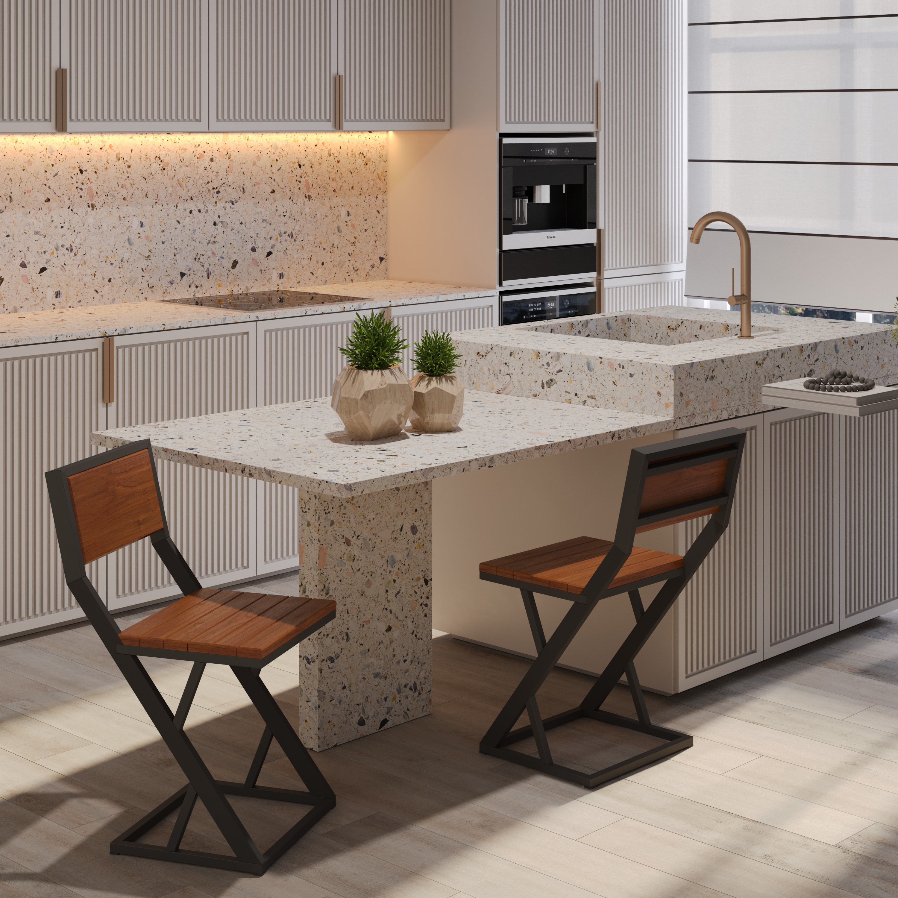 Cadeira Mônaco em Madeira Peroba e Estrutura Metálica – Design Industrial e Durabilidade