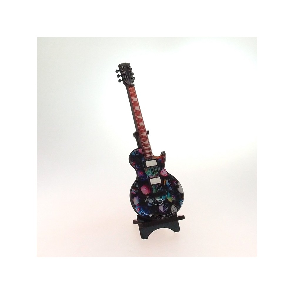 Mini Guitarra Decorativa Caveira Personalizada Madeira 27x8Cm