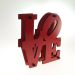 Placa Decorativa Letreiro Love em MDF Cor Vermelho 22x19x5cm